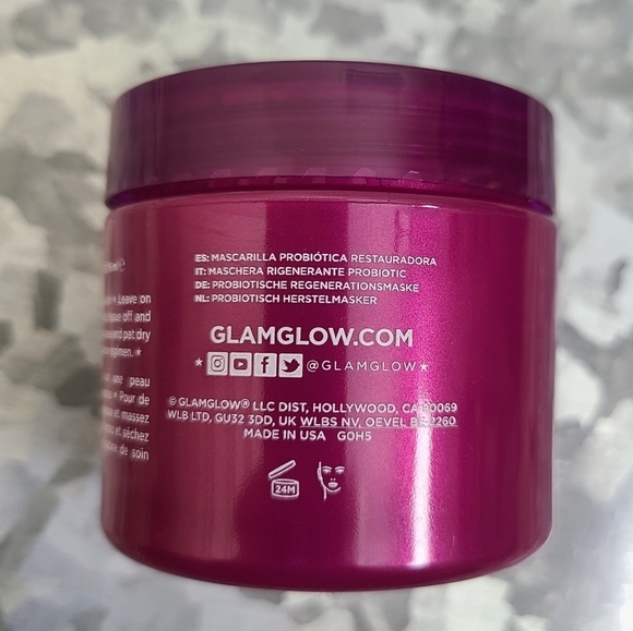⭐️40% Off⭐️ Glam Glow BERRYGLOW Probiotic Recovery Mask - Picture 5 of 6